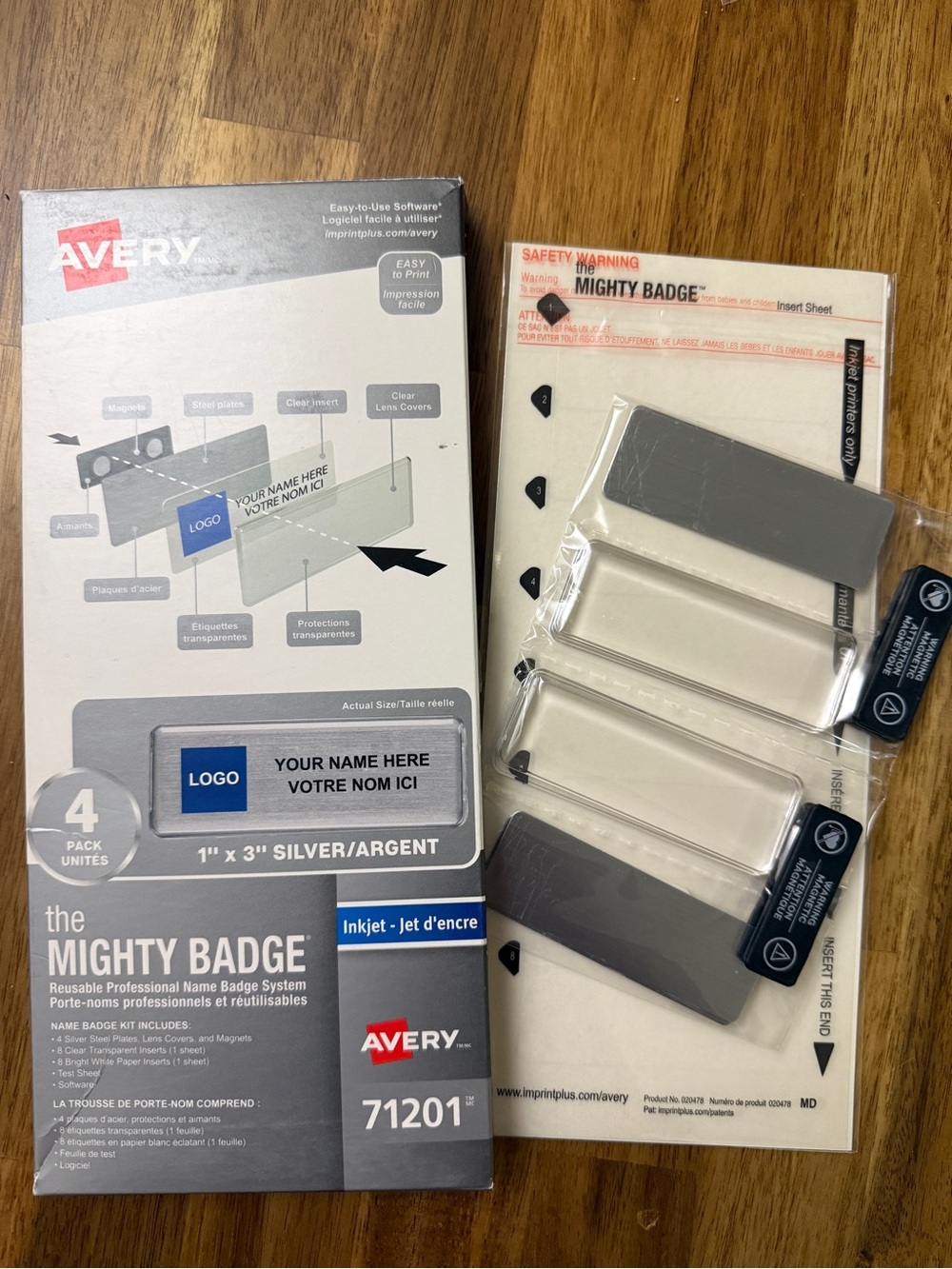 Avery The Mighty Badge 1" x 3" Silver Name Badges - 4 Pack